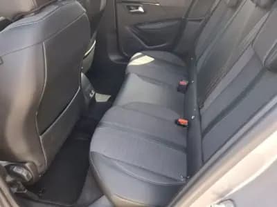 Vendo Peugeot 208 2021 - 16499 EUR, 82000 km - AUTO.MOTO.pt