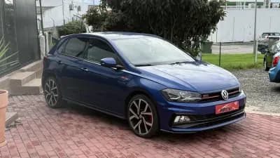 Sell Volkswagen Polo 2019 - 22990 EUR, 130000 km - AUTO.MOTO.pt