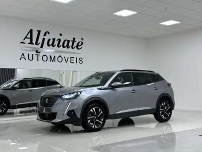 Vendo Peugeot 2008 2021 - 17990 EUR, 99850 km - AUTO.MOTO.pt