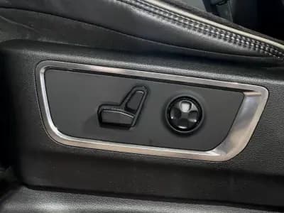 Vendo Dodge RAM 2020 - 109900 EUR, 41242 km - AUTO.MOTO.pt