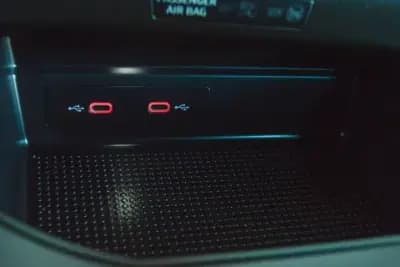 Vendo SEAT Arona 2021 - 17900 EUR, 54000 km - AUTO.MOTO.pt