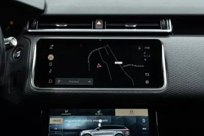 Vendo Land Rover Range Rover Velar 2021 - 52950 EUR, 67000 km - AUTO.MOTO.pt