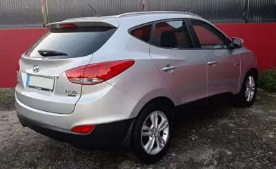 Vendo Hyundai ix35 2011 - 10950 EUR, 149000 km - AUTO.MOTO.pt