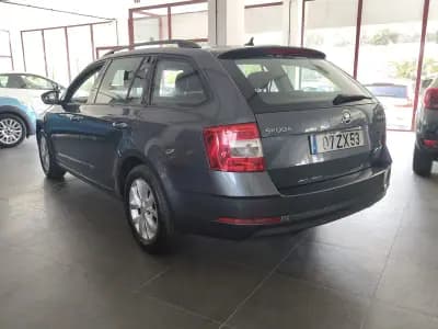 Sell Skoda Octavia Break 2020 - 14990 EUR, 174000 km - AUTO.MOTO.pt