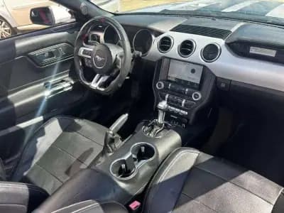 Vendo Ford Mustang 2016 - 42490 EUR, 94773 km - AUTO.MOTO.pt