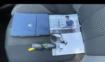 Vendo Peugeot 3008 2021 - 20499 EUR, 98021 km - AUTO.MOTO.pt