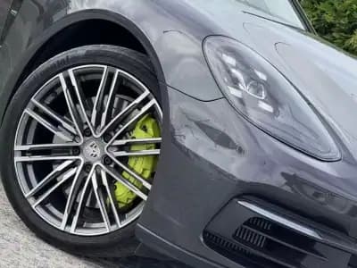Sell Porsche Panamera Sport Turismo 2018 - 64999 EUR, 128000 km - AUTO.MOTO.pt