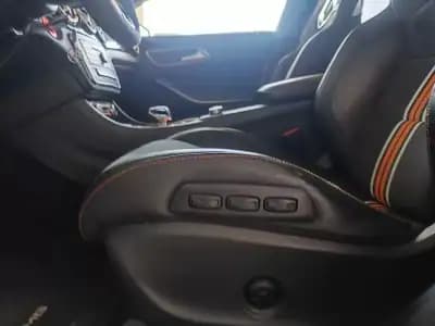 Vendo Mercedes-Benz CLA 45 AMG 2015 - 34600 EUR, 103500 km - AUTO.MOTO.pt