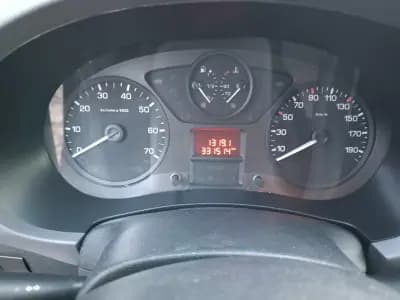 Vendo Citroën Berlingo 2017 - 8500 EUR, 331000 km - AUTO.MOTO.pt