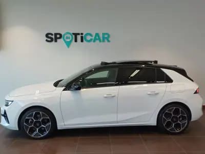 Sell Opel Astra 2023 - 31000 EUR, 11950 km - AUTO.MOTO.pt