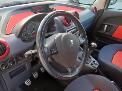 Vendo Peugeot 1007 2005 - 5990 EUR, 189500 km - AUTO.MOTO.pt