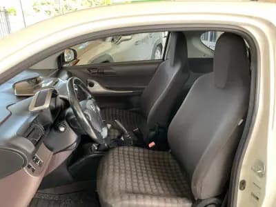 Sell Toyota iQ 2009 - 7500 EUR, 123054 km - AUTO.MOTO.pt