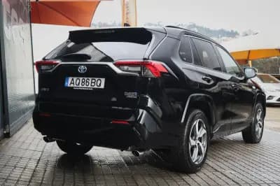 Vendo Toyota RAV4 2022 - 44880 EUR, 71000 km - AUTO.MOTO.pt
