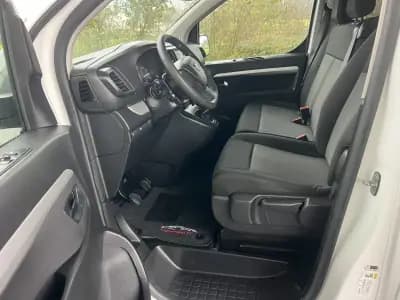 Sell Toyota Proace Verso 2022 - 32900 EUR, 119000 km - AUTO.MOTO.pt