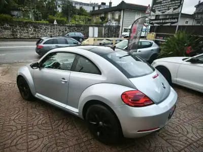 Sell Volkswagen New Beetle 2012 - 13500 EUR, 170000 km - AUTO.MOTO.pt