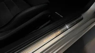 Vendo Mercedes-Benz C 220 2017 - 27990 EUR, 160170 km - AUTO.MOTO.pt