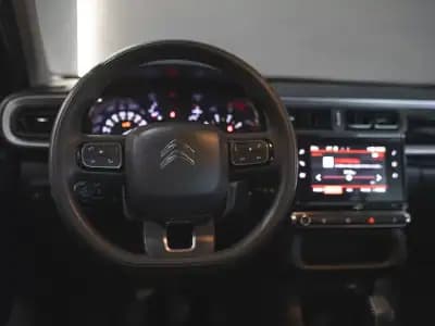 Vendo Citroën C3 2020 - 12990 EUR, 30000 km - AUTO.MOTO.pt