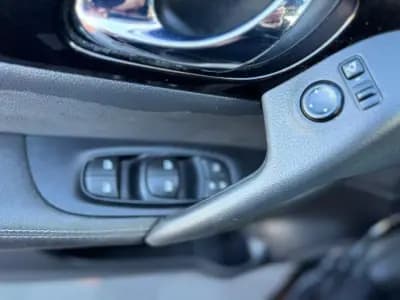 Vendo Nissan Qashqai 2020 - 20900 EUR, 73588 km - AUTO.MOTO.pt