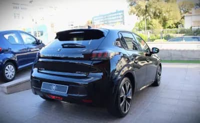 Sell Peugeot e-208 2020 - 17450 EUR, 60000 km - AUTO.MOTO.pt