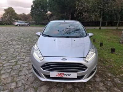 Sell Ford Fiesta 2016 - 9990 EUR, 87600 km - AUTO.MOTO.pt