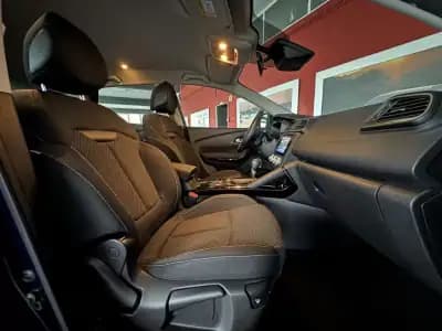 Vendo Renault Kadjar 2019 - 19990 EUR, 107258 km - AUTO.MOTO.pt