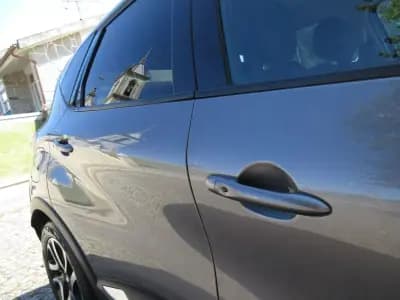 Vendo Renault Captur 2016 - 12990 EUR, 148000 km - AUTO.MOTO.pt