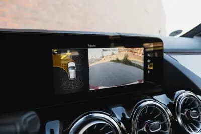 Sell Mercedes-Benz GLA 250 2022 - 35000 EUR, 107230 km - AUTO.MOTO.pt