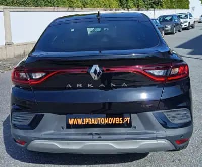 Vendo Renault Arkana 2023 - 24490 EUR, 47472 km - AUTO.MOTO.pt