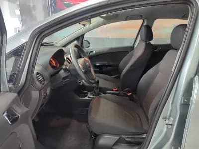 Sell Opel Corsa 2013 - 7990 EUR, 118654 km - AUTO.MOTO.pt