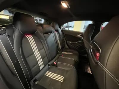 Sell Mercedes-Benz A 180 2018 - 20990 EUR, 135000 km - AUTO.MOTO.pt