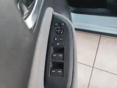 Sell Honda Jazz Crosstar Hybrid 2020 - 21900 EUR, 20000 km - AUTO.MOTO.pt