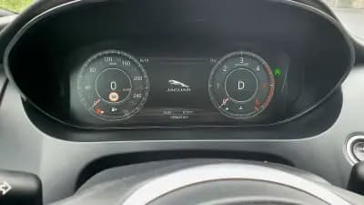 Vendo Jaguar E-Pace 2018 - 21400 EUR, 189000 km - AUTO.MOTO.pt