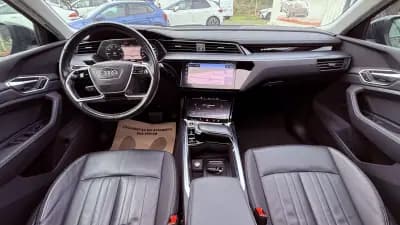 Sell Audi e-tron Sportback 2020 - 31990 EUR, 80000 km - AUTO.MOTO.pt