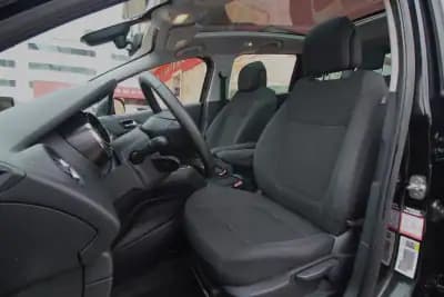 Vendo Peugeot 5008 2015 - 7450 EUR, 221000 km - AUTO.MOTO.pt