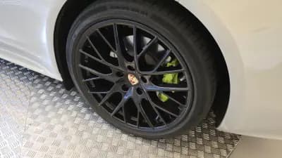 Sell Porsche Panamera Sport Turismo 2024 - 119900 EUR, 45564 km - AUTO.MOTO.pt