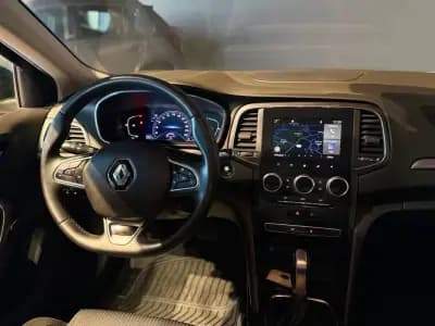 Sell Renault Mégane 2021 - 18900 EUR, 112347 km - AUTO.MOTO.pt