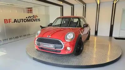 Vendo MINI One 2015 - 10900 EUR, 134360 km - AUTO.MOTO.pt