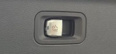 Vendo Mercedes-Benz GLC 220 2016 - 41990 EUR, 150000 km - AUTO.MOTO.pt