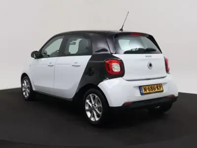 Vendo Smart ForFour 2017 - 11490 EUR, 22359 km - AUTO.MOTO.pt