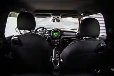 Vendo MINI One 2018 - 17750 EUR, 39750 km - AUTO.MOTO.pt