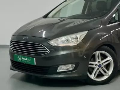 Vendo Ford Grand C-Max 2016 - 9950 EUR, 108000 km - AUTO.MOTO.pt
