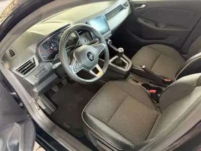 Sell Renault Clio 2022 - 15500 EUR, 77463 km - AUTO.MOTO.pt