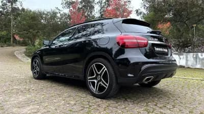 Sell Mercedes-Benz GLA 180 2020 - 25750 EUR, 160000 km - AUTO.MOTO.pt