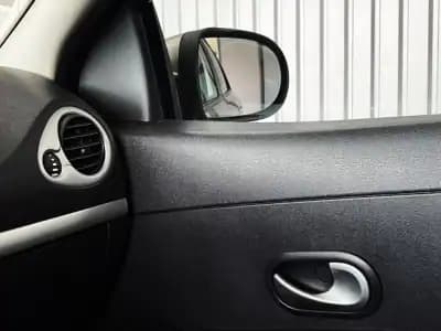 Vendo Renault Clio Break 2012 - 6500 EUR, 190800 km - AUTO.MOTO.pt