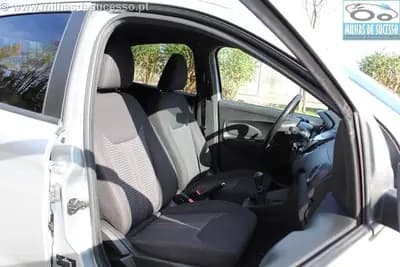 Vendo Ford KA 2018 - 11650 EUR, 55000 km - AUTO.MOTO.pt