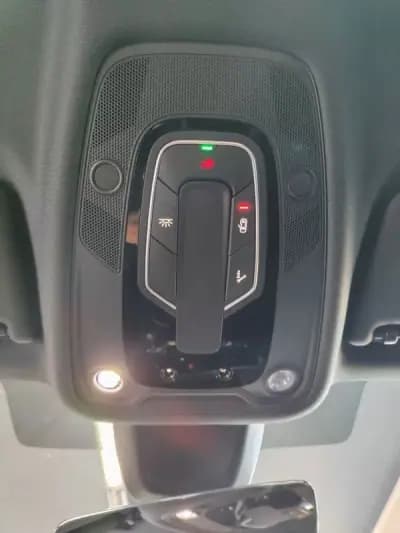 Vendo Audi RS5 2018 - 56000 EUR, 142000 km - AUTO.MOTO.pt