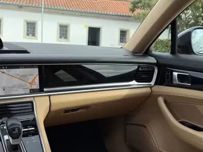 Sell Porsche Panamera Sport Turismo 2018 - 64999 EUR, 128000 km - AUTO.MOTO.pt