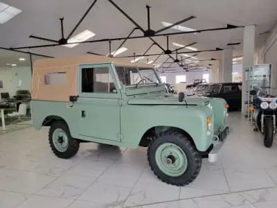 Vendo Land Rover Serie III 1973 - 35000 EUR, 87484 km - AUTO.MOTO.pt