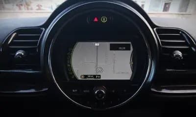 Sell MINI Clubman 2017 - 15750 EUR, 145700 km - AUTO.MOTO.pt