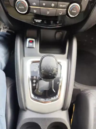 Sell Nissan Qashqai 2014 - 13980 EUR, 212500 km - AUTO.MOTO.pt